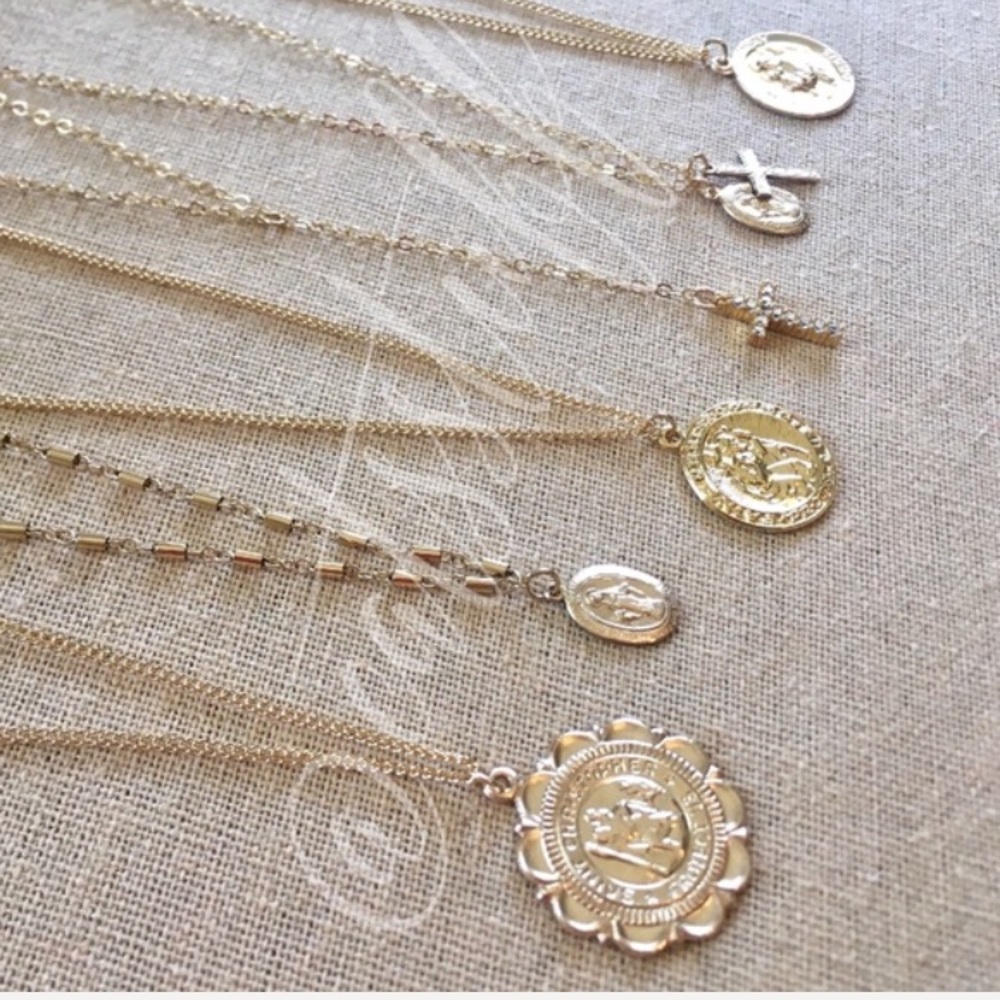 Gold Filled Miraculous Mary Necklace - Picture 7 of 8